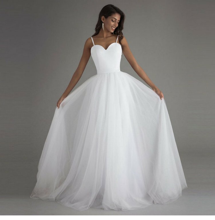 Spaghetti Strap White A Line Sweetheart Beach Wedding Dresses